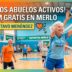 Abuelos felices jugando al Newcom y vóley adaptado en Merlo. Programa de deportes gratuitos para la tercera edad impulsado por el Intendente Gustavo Menéndez en el Club Laureles.