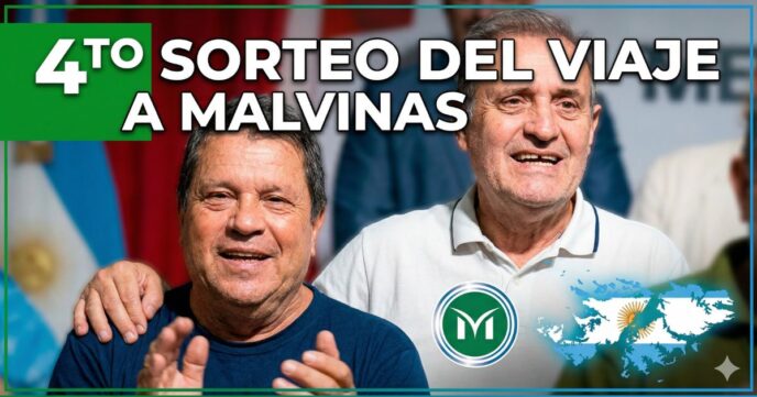 Dos héroes excombatientes de Malvinas emocionados durante el 4to sorteo de viaje a las islas gestionado por el Intendente Gustavo Menéndez en Merlo.